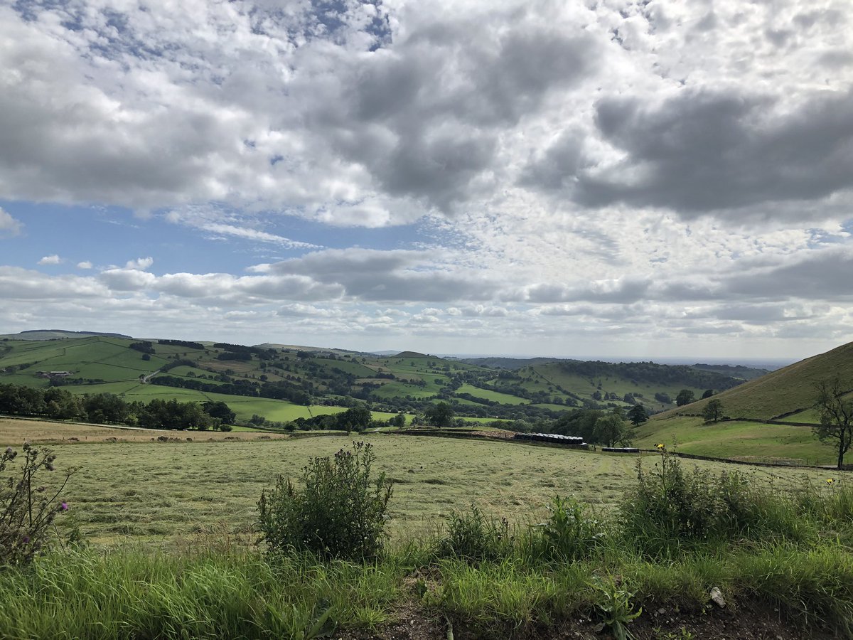 Emma_Lepley_'s tweet photo. The Old Brickworks for todays adventure and no stopping on any hills this time. 🚴🏻‍♀️🚴🏻‍♀️

Always representing. #bdpmerch #merchqueen #covidhobbies #cycling #theoldbrickworks #viewsfordays #shouldreallybedoingDIY https://t.co/MSYmdnMDLJ