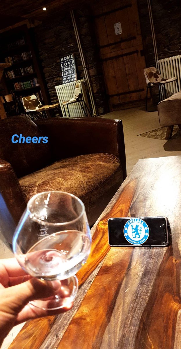 MaximeHirschi's tweet photo. @ChelseaFrance @ChelseaFC 
Best moment of the day ⚡🔥💙
#KTBFFH #ChelseaFC https://t.co/o65ocr8Sek