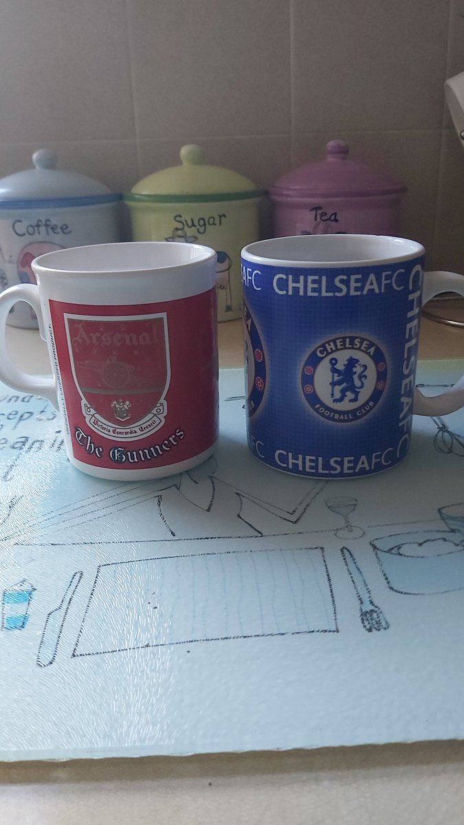 _MikelMagic's tweet photo. So it's me v him.😊
#BackToWembley
FA Cup final.🏆
#COYG #UTA 🔴⚪ https://t.co/N3GafFnjw4