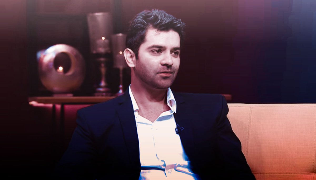 RKHeartz's tweet photo. Two finest actors of ITV 🖤 Funniest and most light hearted episode of Juzz Baatt 💖
#RajeevKhandelwal #BarunSobti #Juzzbaatt https://t.co/JzWN7XW6R8