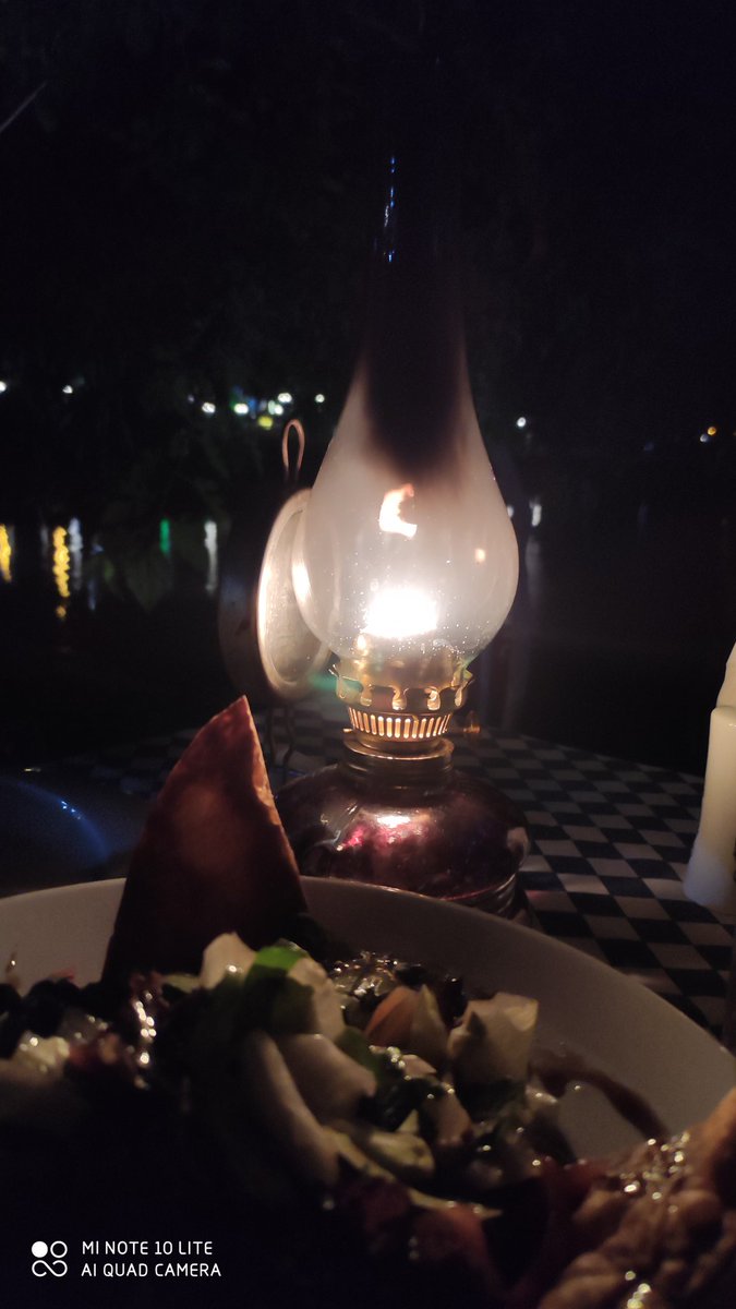 Adana da bu saatler de romantizim..