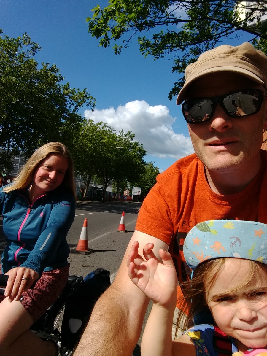 Cycling along Aylestone Road past the Leicester Royal Infirmary with a 4 year old was a no go until recently, now with protected space it felt great! <a href="/RideLeicester/">RideLeicester</a> <a href="/SustransEMids/">Sustrans East Mids</a> <a href="/OweniteAdam/">Adam Clarke</a>