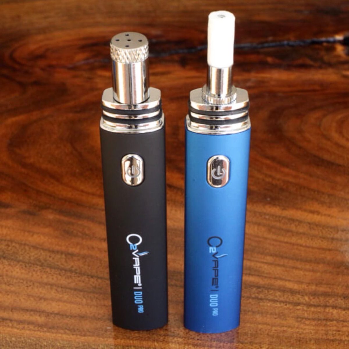 O2vape's tweet photo. If you are looking for full versatility and the most convenient to get a quality #dab, consider the #O2VAPE #DuoPro. This Dip and Dab #vapepen features a variable voltage battery with a 420 mah capacity and a #nectarcollector on the opposite side.
https://t.co/mbFhSS1obE https://t.co/176qBskB2j