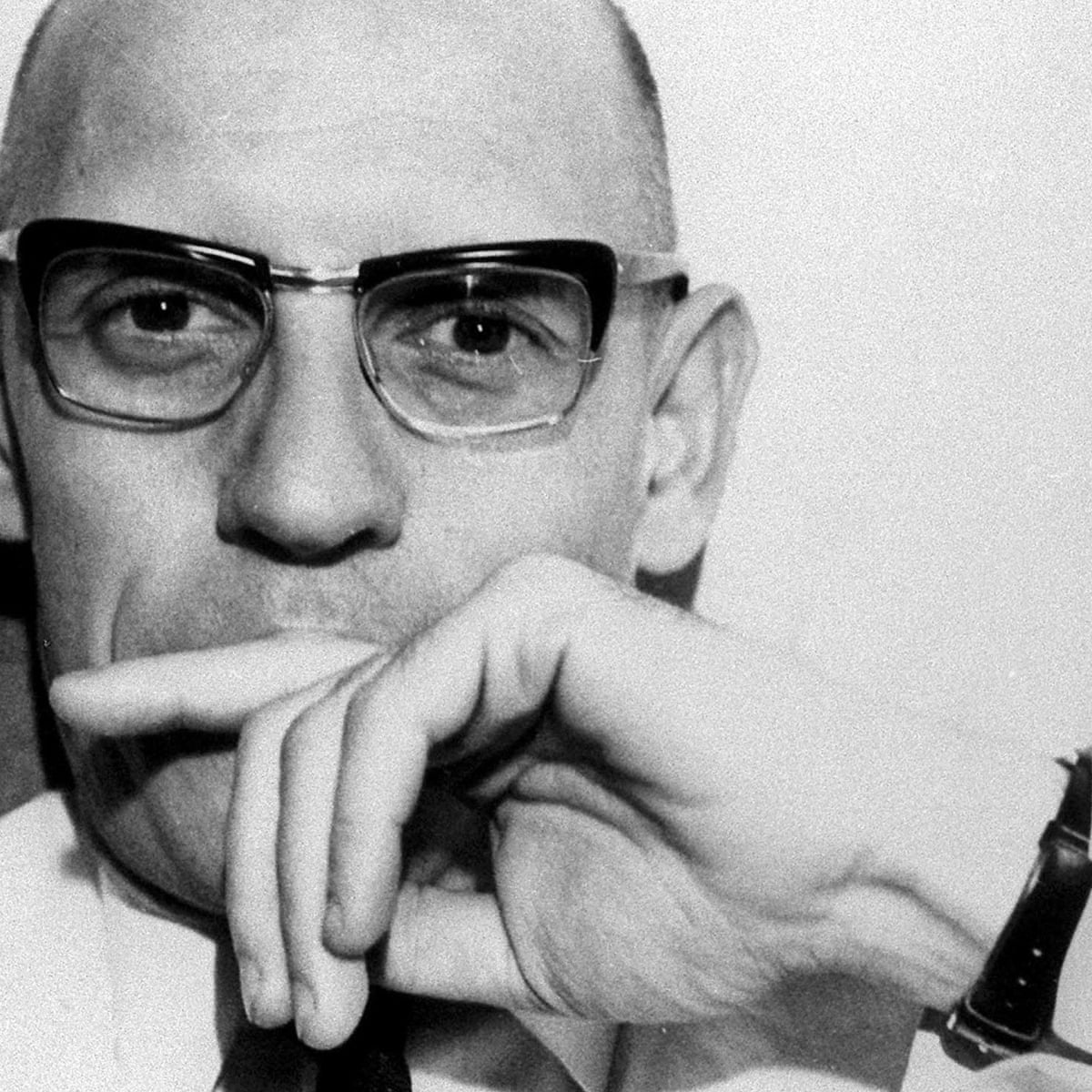 ethtropy's tweet photo. A closer look to the work of #Michel #Foucault and its major contributions to #Philosophy, and #Surveillance #Studies. #StanfordEncyclopediaOfPhilosophy https://t.co/IQ1y076ZHG https://t.co/f7UJr6zVPz
