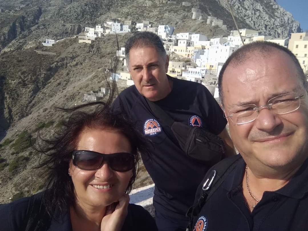 ODIKGR's tweet photo. Τους κατοίκους της Ολύμπου Καρπάθου και του Διαφανίου, εκπαίδευσαν μέλη της Ο.ΔΙ.Κ. στις πρώτες βοήθειες και παρέδωσαν έναν αυτόματο εξωτερικό απινοδωτή.
Ευχαριστούμε για την υπέροχη φιλοξενία αλλά και για το ενδιαφέρον σας... https://t.co/3eqF8Oz1DL
