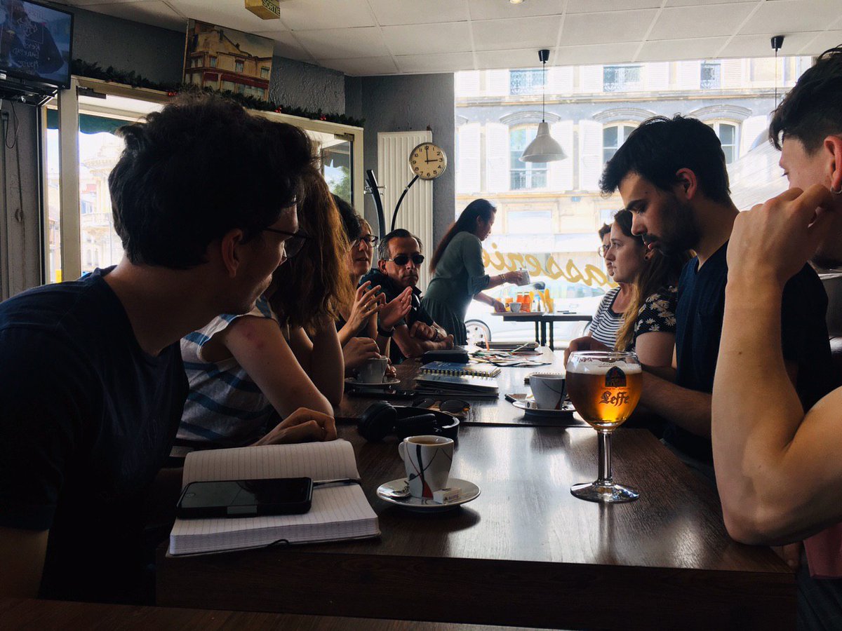 LesJeunesG's tweet photo. Hier le #TFSE faisait étape à @VilledeReims, nous avons rencontré ATD quart monde et Le regard au bout des doigts. Des échanges riches autour de la précarité, de l'accessibilité, de l'engagement avec des expériences, des discussions et de la convivialité, une belle 3ème étape ! https://t.co/aLsgT9lgyS