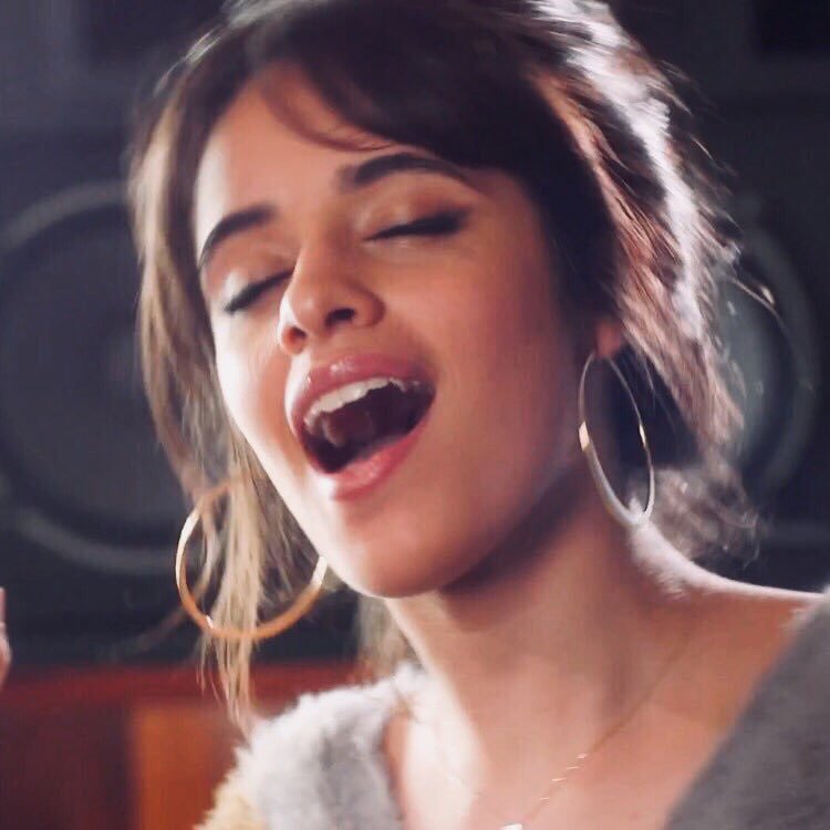 juh_cabello97's tweet photo. VOTE FOR CAMILA 

#MTVHottest Camila Cabello https://t.co/TVKbLsJqQD