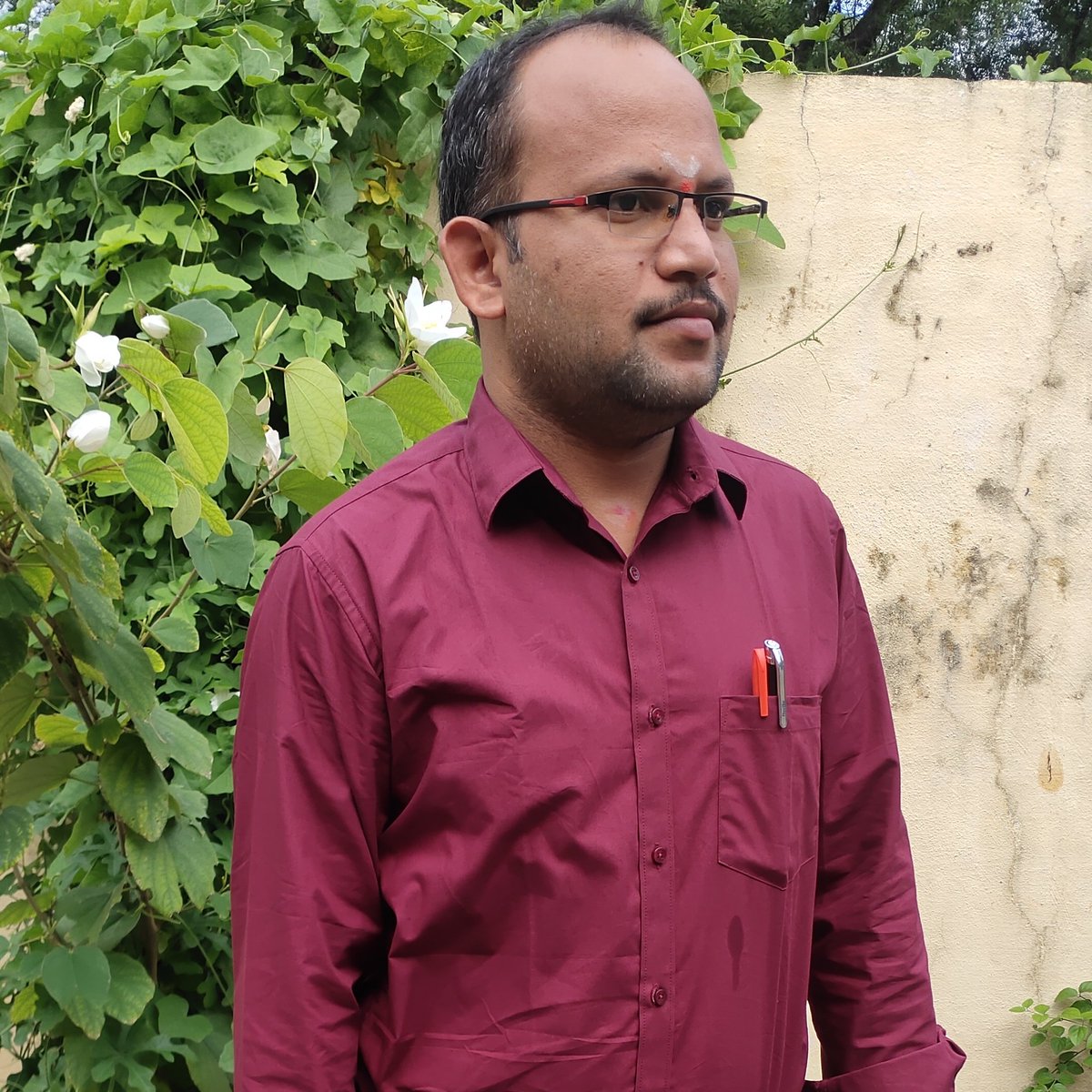 haribabud's tweet photo. #NewProfilePic https://t.co/5LGftFxIeG