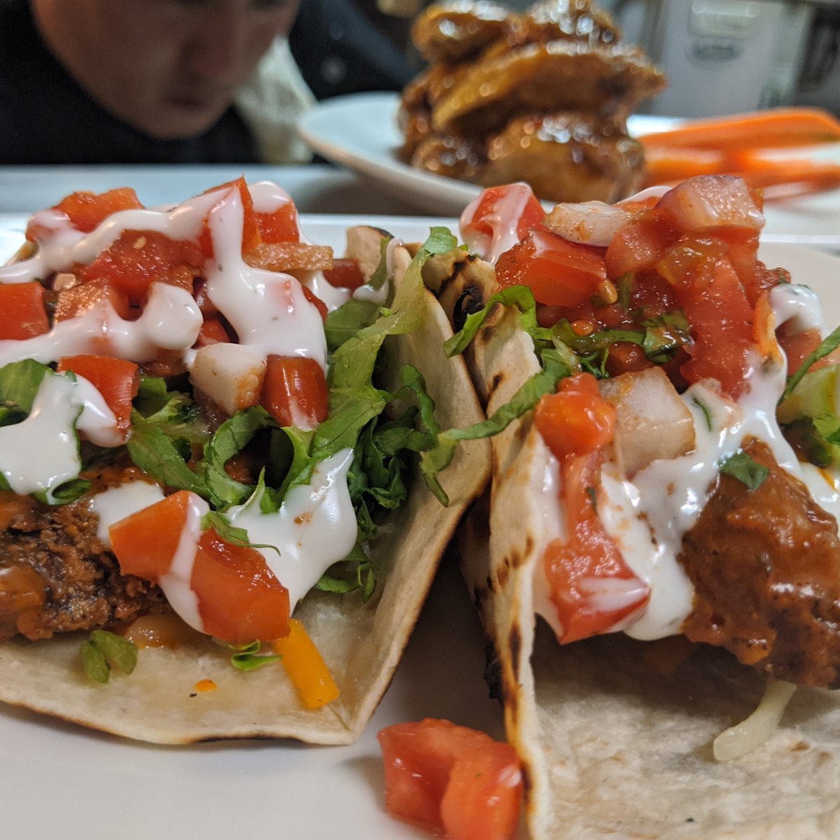 socialeaterywc's tweet photo. Buffalo Chicken Tacos
#tacos #Mississauga #Meadowvale #wings #buffalobutter #cheflife #Austin #salsa #tacotime #chickentacos #sunday #tortilla #dinnerideas #social #tacolover #eat #supportlocal #kitchen #wearesocial #tacotime #peelregion #sauga #eattacos #summerofgeorge https://t.co/Ajx6UTkWd9