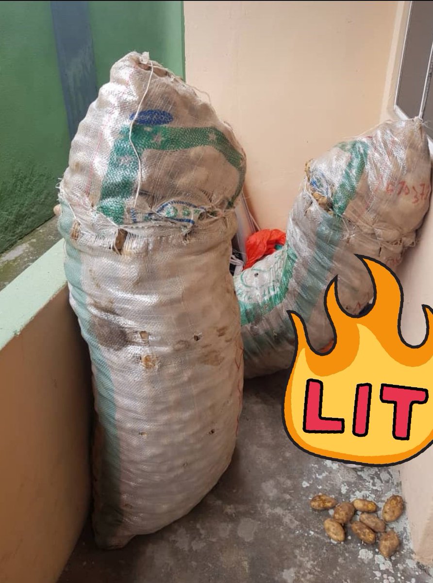 platochops's tweet photo. Second frame safely delivered to Lagos, 3rd frame waiting for you to make orders. https://t.co/5qiRvtb0nu