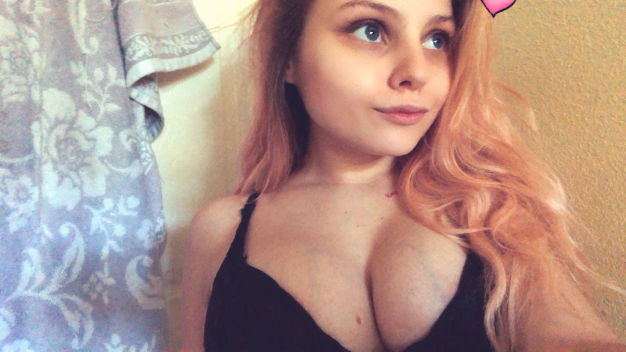 skylar valentine a twitter or the pink https t co zih3sliyhh twitter