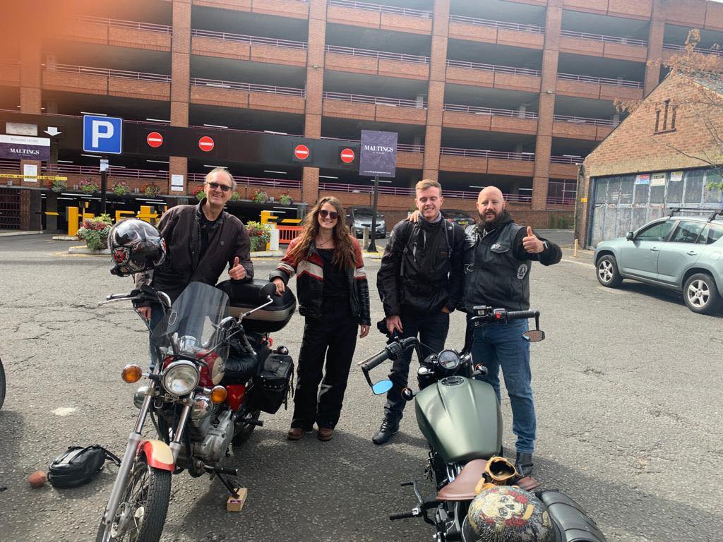 _WithCompassion's tweet photo. Meet @kaotic_uk! 🏍 A group of first responder bikers who have picked up over 200 of our delicious meals &amp; delivered them to those that need them most! Thank you for all your hard work and the difference you're making 🥘🙏🥗

#cookedwithcompassion #helpfeedLDN #noonetobedhungry https://t.co/AR16etDBCc