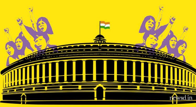 krantinaari's tweet photo. Women in Bihar have led panchayats, and transformed many villages in rural Bihar. They've held fort, and fought for it whole corrupt,evil, recycled male candidates kept wasting the resources of the state. औरते लाएगी इन्कलाब!! #50pcMahilaUmeedvaarInBihar #AadhaaHum #AadhaaHumara https://t.co/pfDwTqHAXd