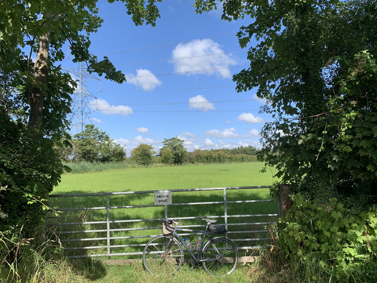 BeicioGwenda's tweet photo. Over the bridge and back - fab day on the bike #BeYouByBike #WFOC2020 #WFOC @relivecc! #GetOutThere https://t.co/SlAt46dHLu https://t.co/h3eoIkcWvX