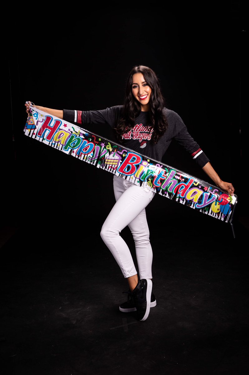 It’s a double Birthday weekend!! Please help us wish BD Lauren a Happy Birthday!!! 🎉🎉🎉
#happybirthday #birthdaygirl #itsyourbirthday #ripcity