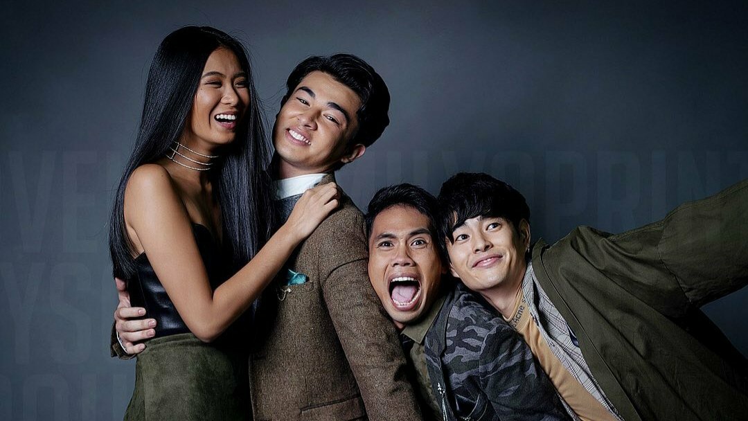 kookiedore's tweet photo. the best team, Team LAYF

@louyanong @itsdredesu 
@gucong_yamyam @fumfumfum3 https://t.co/2cvJn7Iah1