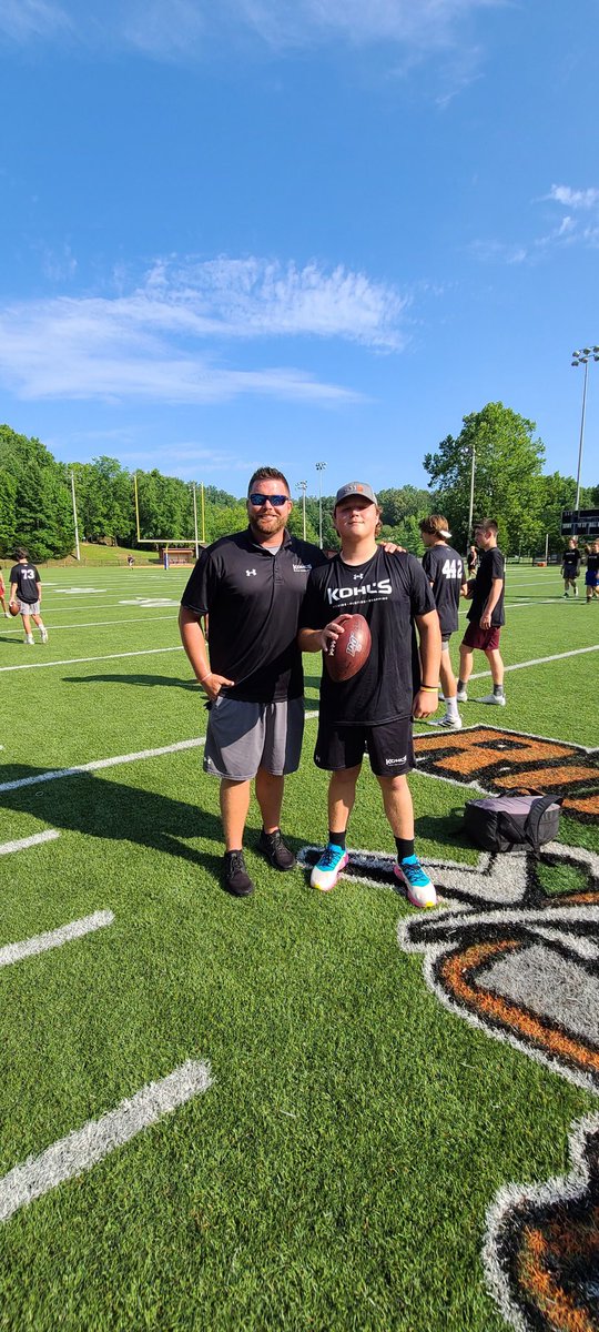 JackMowrey1's tweet image. After a great National Scholarship Camp I’m happy to say I finished 1st overall in the snapping competition as the camp champion! #2023 @KohlsSnapping @KohlsKicking @CMontgomeryLS @AKHS_Football