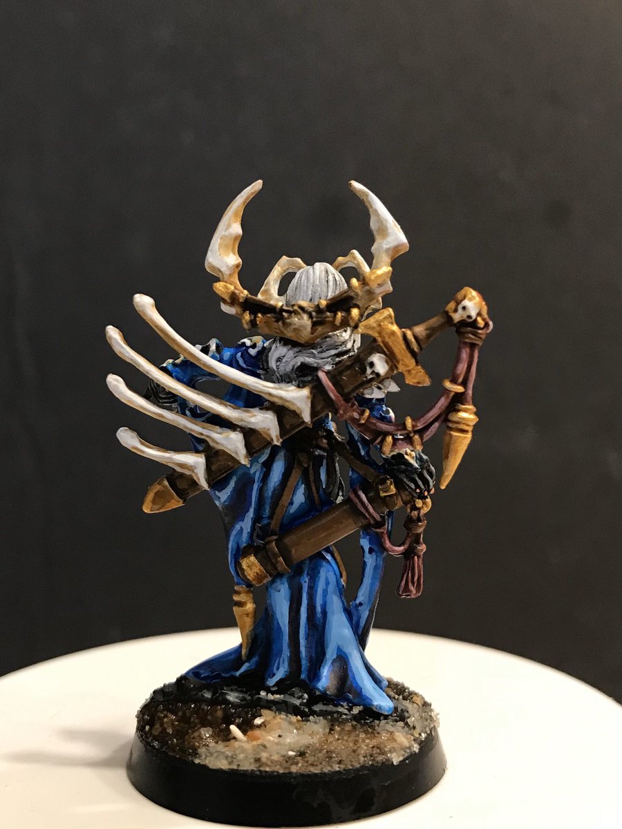 BgMiniatures's tweet photo. Drow Ambassador to the Court of the United Kingdom of Ahlissa...Necromancer Blade-Mistress...very dangerous! https://t.co/tpEJryM7ma