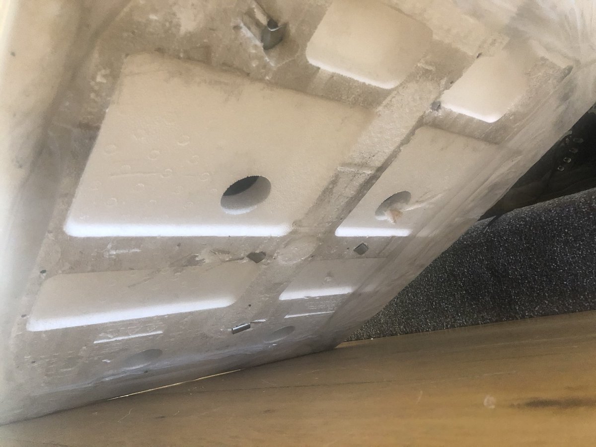 Matt__Stanley's tweet photo. Hi @ao, why are your fridges delivered on a polostyrene base with sharp metal sticking out the bottom? Fridge delivered this morning and the delivery men slid it across the kitchen/hallway floor.. see images for scratches! (Not to mention the fridge was damaged on arrival) https://t.co/k1PRBp8VG5