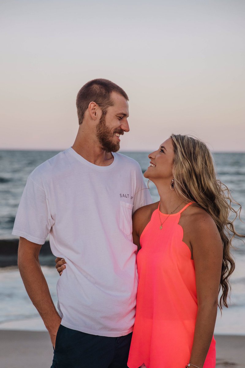 lmorgss_'s tweet photo. First tweet inna whole means you get me and my husband https://t.co/RHnt91IyKa