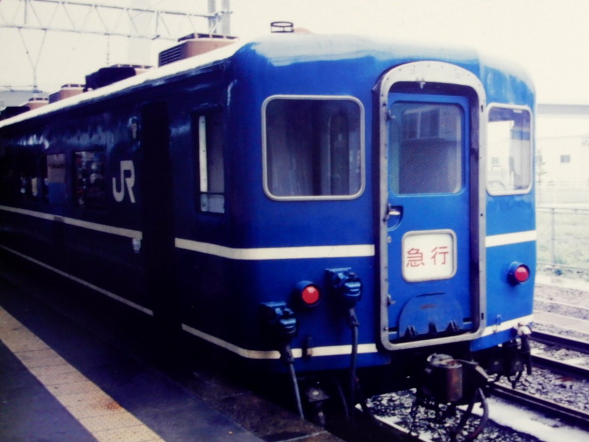 上野発青森行の急行「八甲田」には2度乗った、14系座席車のみの編成の