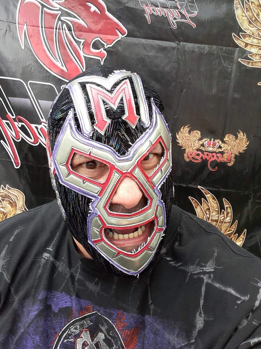 kingmilmuertes's tweet photo. MIL MUERTES https://t.co/VH0mdNMJ56