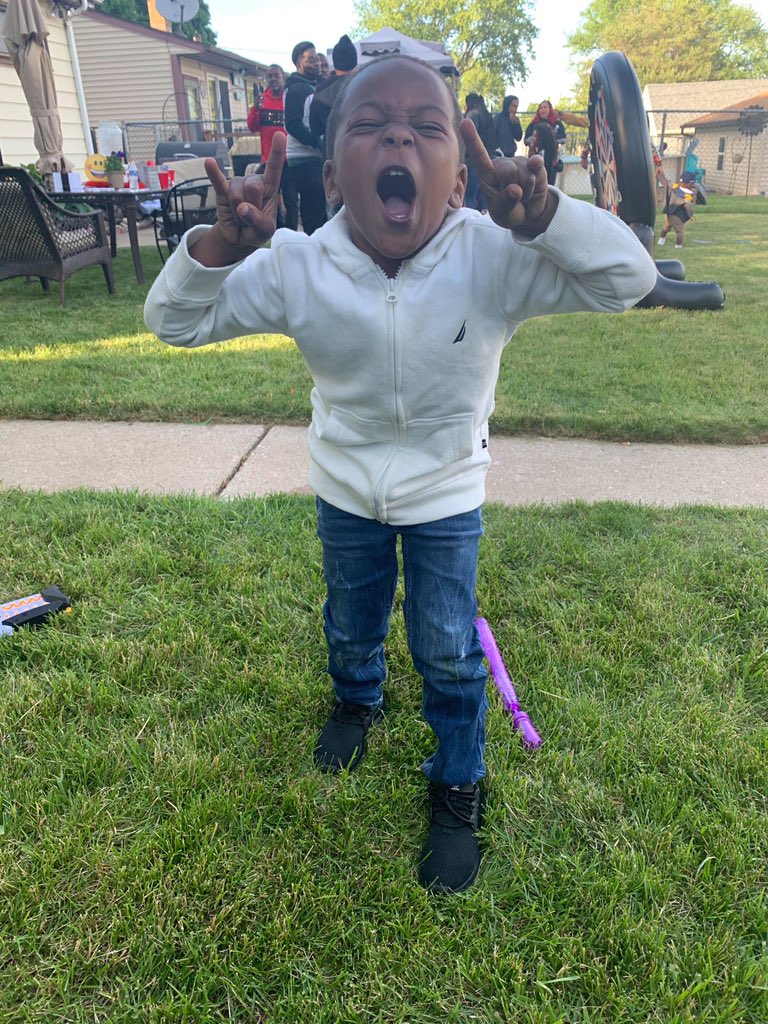 IraDash's tweet photo. 4 years young today, Champ. As you get older, I’ll be here to coach you thru every aspect of life. Good and Bad. It’s my Universal Duty & I’m here for it as I was since day 1. Happy Earthly to the youngest Howard! I Love you my boi
❤️💯🤞🏾 #LilRaymond #TheHOWARDS ♋️ https://t.co/TlqjkOnGPO