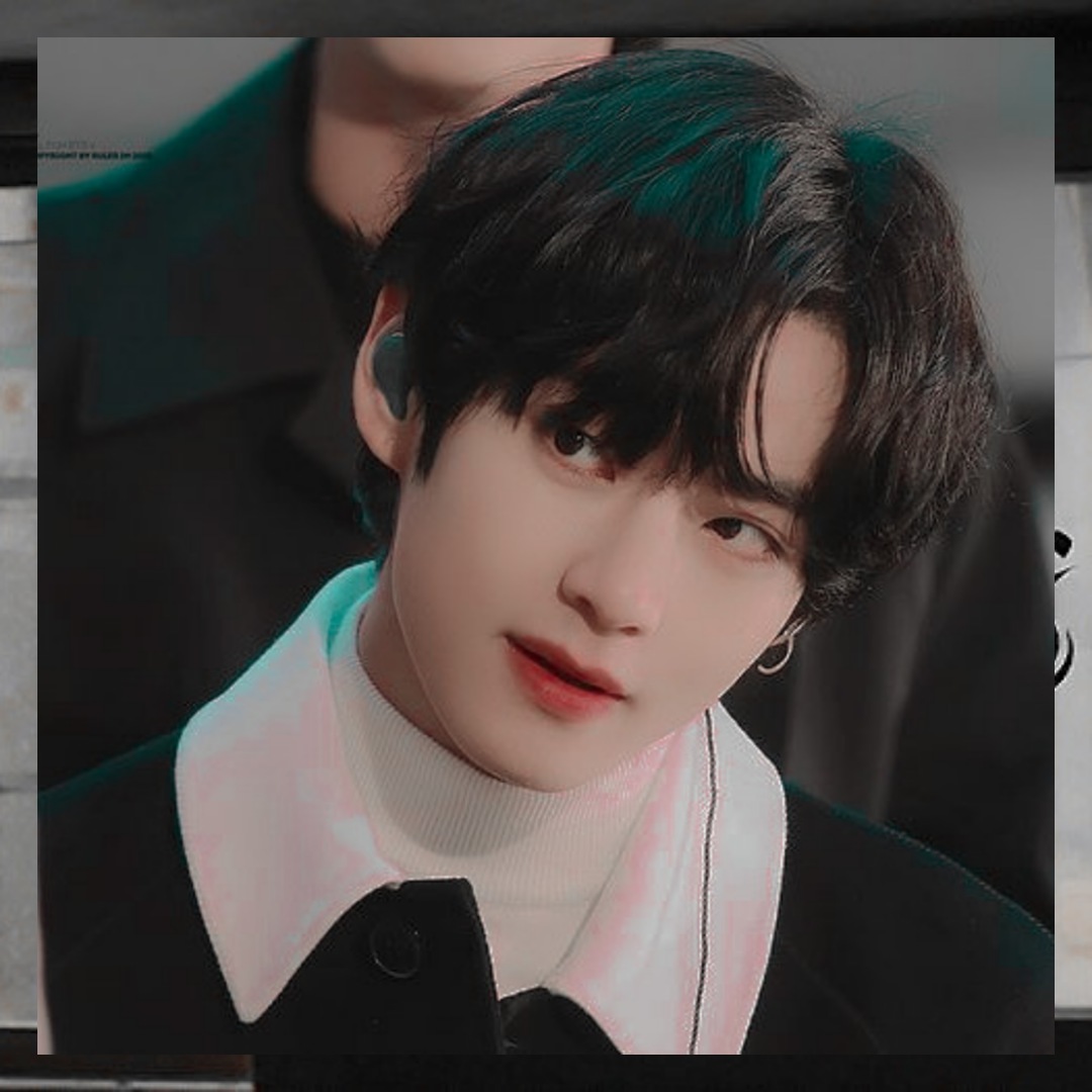 kennethicpack's tweet photo. °+. LAYOUT TAEHYUNG .+°
RULES SAVE :
* Follow me
* Comment rt/fav if you like my edits
support me to making more layout!!
#layout #layoutaesthetic #aestheticpack
#aesthetic #Pack #V #layouttaehyung #taehyungaestheticpack #LAYOUT #BTS #KimTaehyung #taehyungpack #vpack https://t.co/htTYGN9AtV