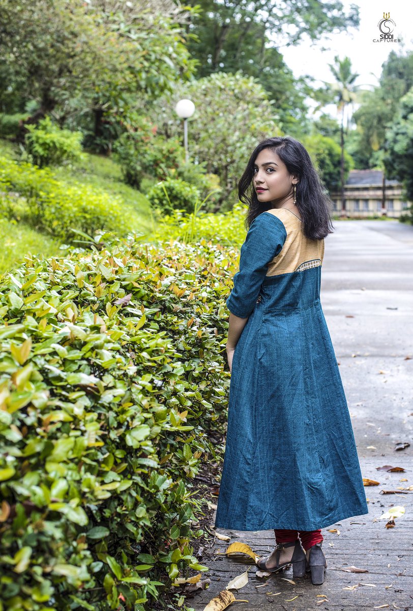 siddhar75124347's tweet photo. Siddi Capture Designer Photoshoot 
Siddi Capture Work 
https://t.co/EwBkFqiGbA https://t.co/SnlTtNUSXR