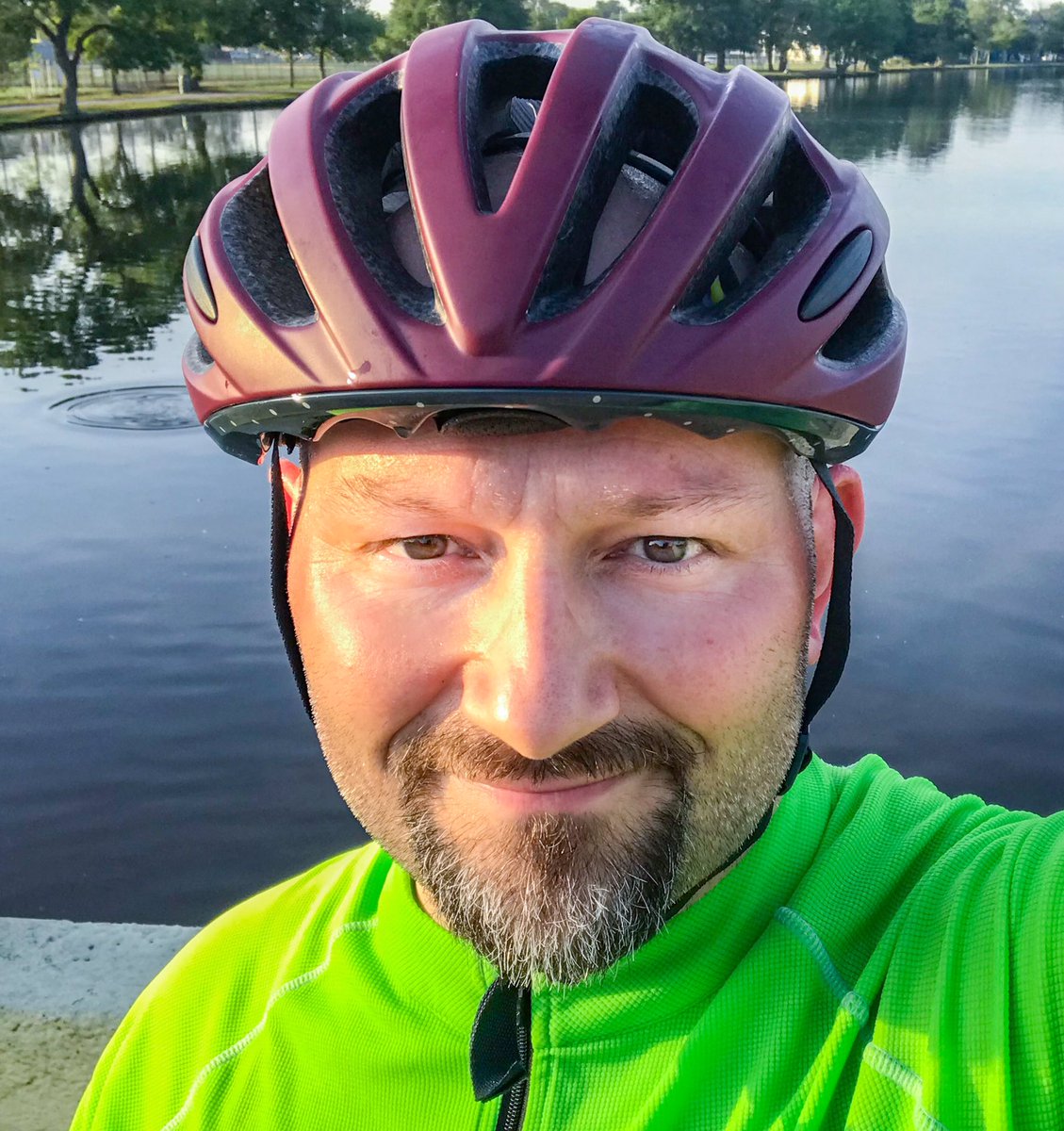DjNeuburger's tweet photo. Snuck out early this morning to churn the pedals! Watching the sunrise from behind the handlebars helps clear the head. It was just me and a gaggle of geese in Babylon, NY at that hour. https://t.co/RYhYYARfmV