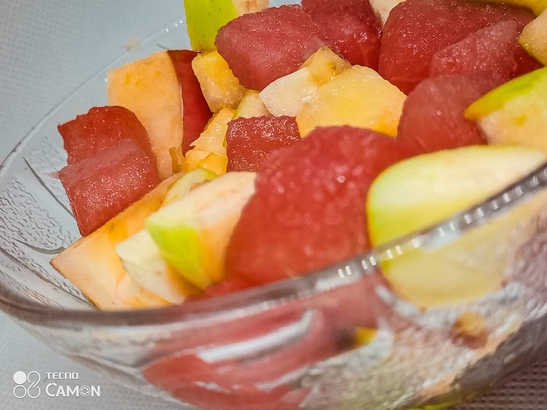 Margiftasia's tweet photo. Have a FRUITFUL Week...
📱: Tecno Camon 15

#Camonceo

https://t.co/TDDPSLmHfG https://t.co/3wFAFvcdcf