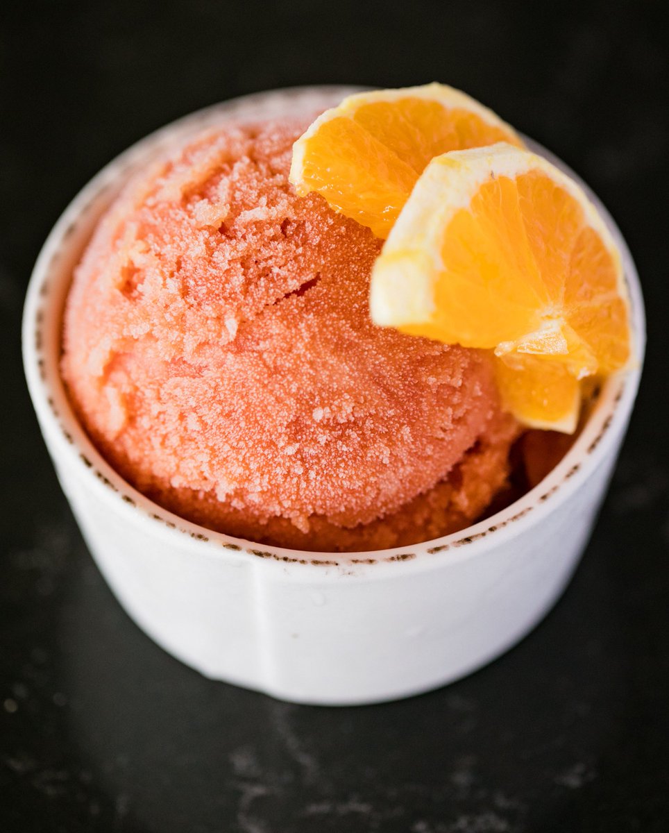 thelocalnaples's tweet photo. Happy National Ice Cream Day! Cool off with a sweet scoop of ice cream or sorbet 🍦 🍨 
.
.
#Brunch #Brunchtime #TheLocal #TheLocalNaples #NaplesFlFoodie #FarmtoTable #curbsidepickup #inthe239 #LocallySourced #NaplesTakeOut #TheLocalOnline #lovefl https://t.co/Qzvvidwc3G