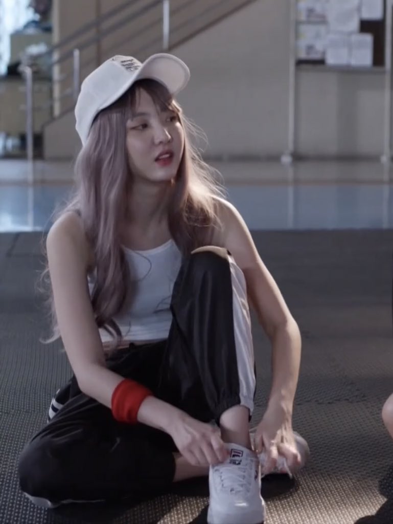 BenBjwms's tweet photo. หน้าพร้อมบวกมาก บอกเลย #เอญ่าไม่อ่อนโยน #ลองของซีรีส์EP2 #เนเน่ 🤔 https://t.co/KIusP7apqS