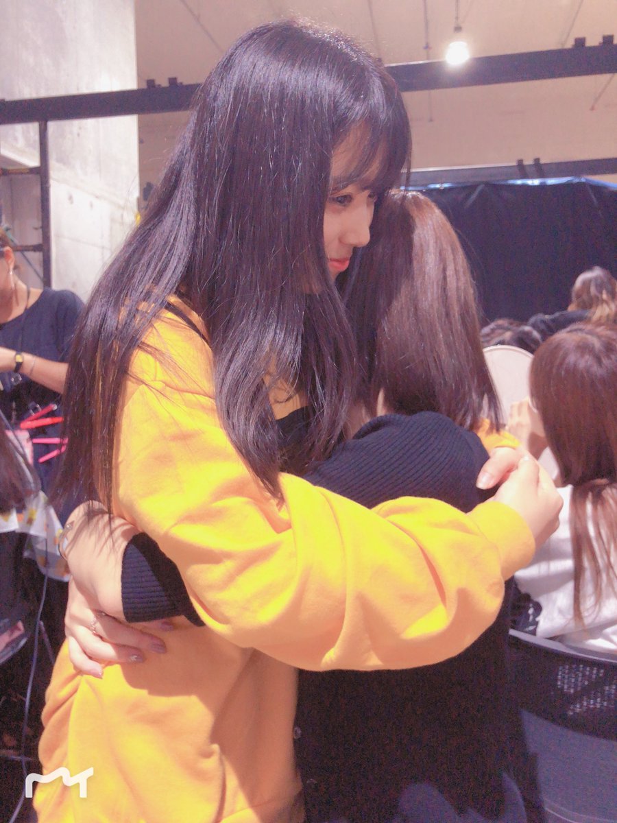 1214__99's tweet photo. 올마네 나코 튓터 보는데 🥺 https://t.co/9aABZao6LQ