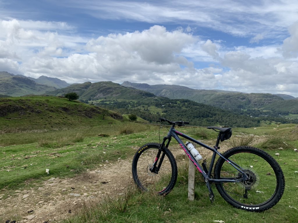 VineSally's tweet photo. A great day out from @lakescaravans with @vinephotography on @WhyteBikes and @ragleybikes exploring the #lakedistrict fells by #mtb #mtblife #lakesmtb 🚵‍♀️ https://t.co/xTHnYH3mDn