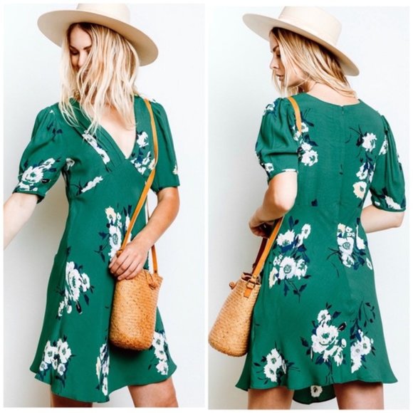 shopoctoberrose's tweet photo. So good I had to share! Check out all the items I'm loving on @Poshmarkapp from @elleannchic #poshmark #fashion #style #shopmycloset #ana #freepeople: https://t.co/SM8Sr2GbcN https://t.co/3Vgwct0Fpq