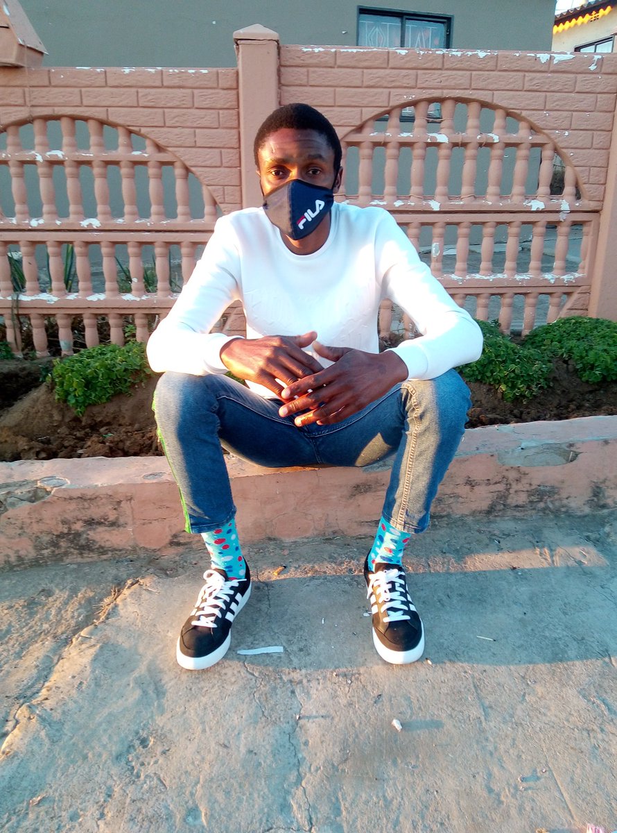 JimmyMgeni's tweet photo. Guys what is going to happen to this country let's face reality stop playing games . https://t.co/yWckdi8c7B
