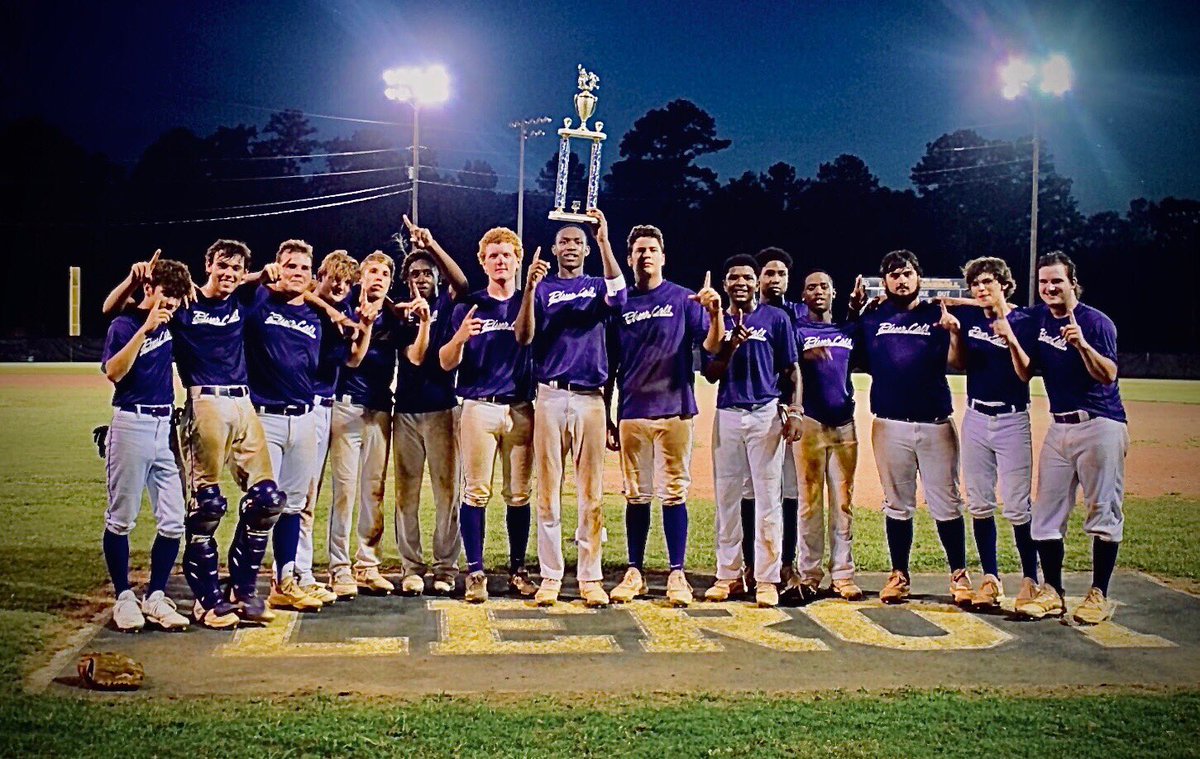 LukeCorley21's tweet photo. Had a blast playing with the Jackson RiverCats in the Tombigbee 18u summer league. Best team out there !
@ToddCorley5  @RogerShultz https://t.co/MNXQZxXcFW