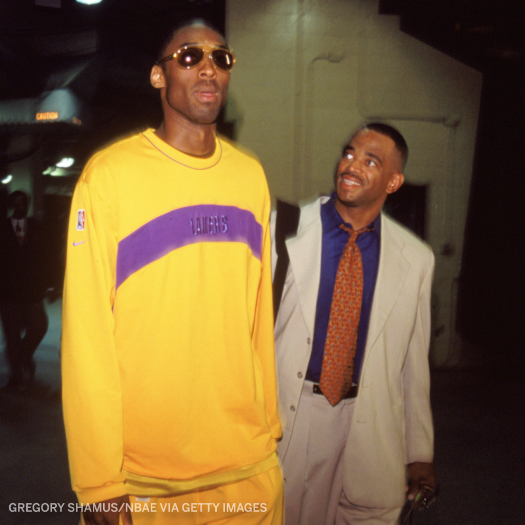 ESPNNBA's tweet photo. Legend ❤️ 

We remember Stuart Scott on what would have been his 55th birthday. https://t.co/rWWrejNOry