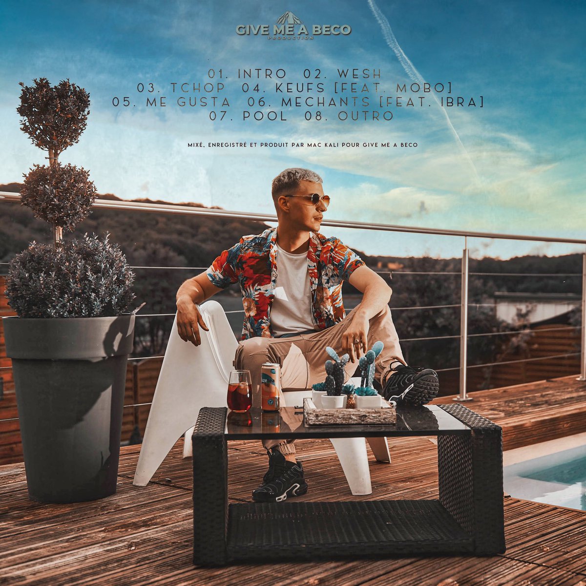 mackaligmb's tweet photo. ⚠️ J’ai le plaisir de vous annoncer la sortie de mon premier EP intitulé « ICECREAM » , disponible sur toutes les plateformes de streaming ce mercredi. Produit de A a Z par mes soins. Les feat : @Mobomeli et @Ibra_kta Juste hate de vous partager ca ❤️🙏 https://t.co/87aBYF3r0x