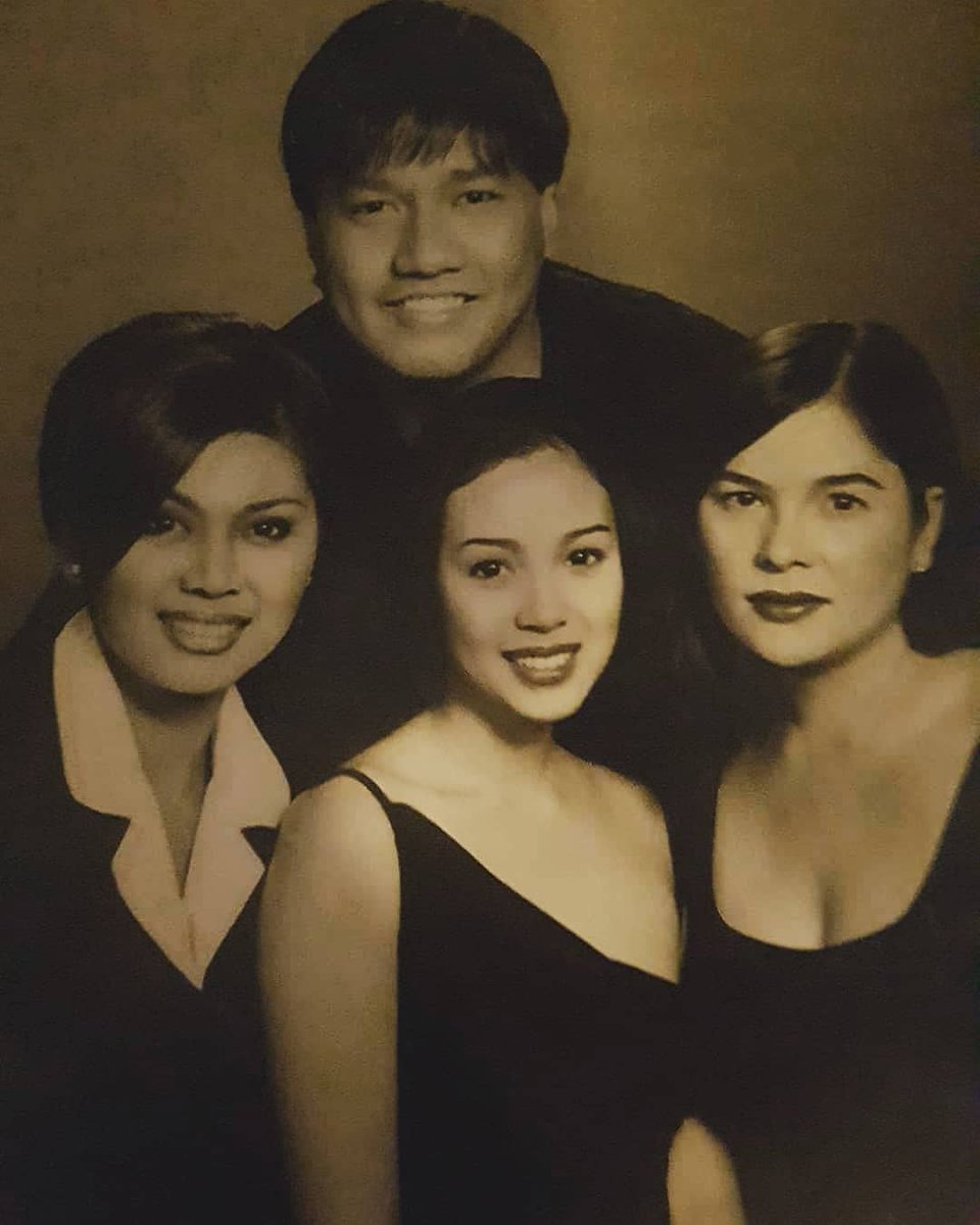 bengzy29's tweet photo. Claudine with Ms Princess, Ms. Jacklyn and Direk Wenn Nakakamiss! #ClaudineBlessedAt41 https://t.co/dPAAy1QtTf