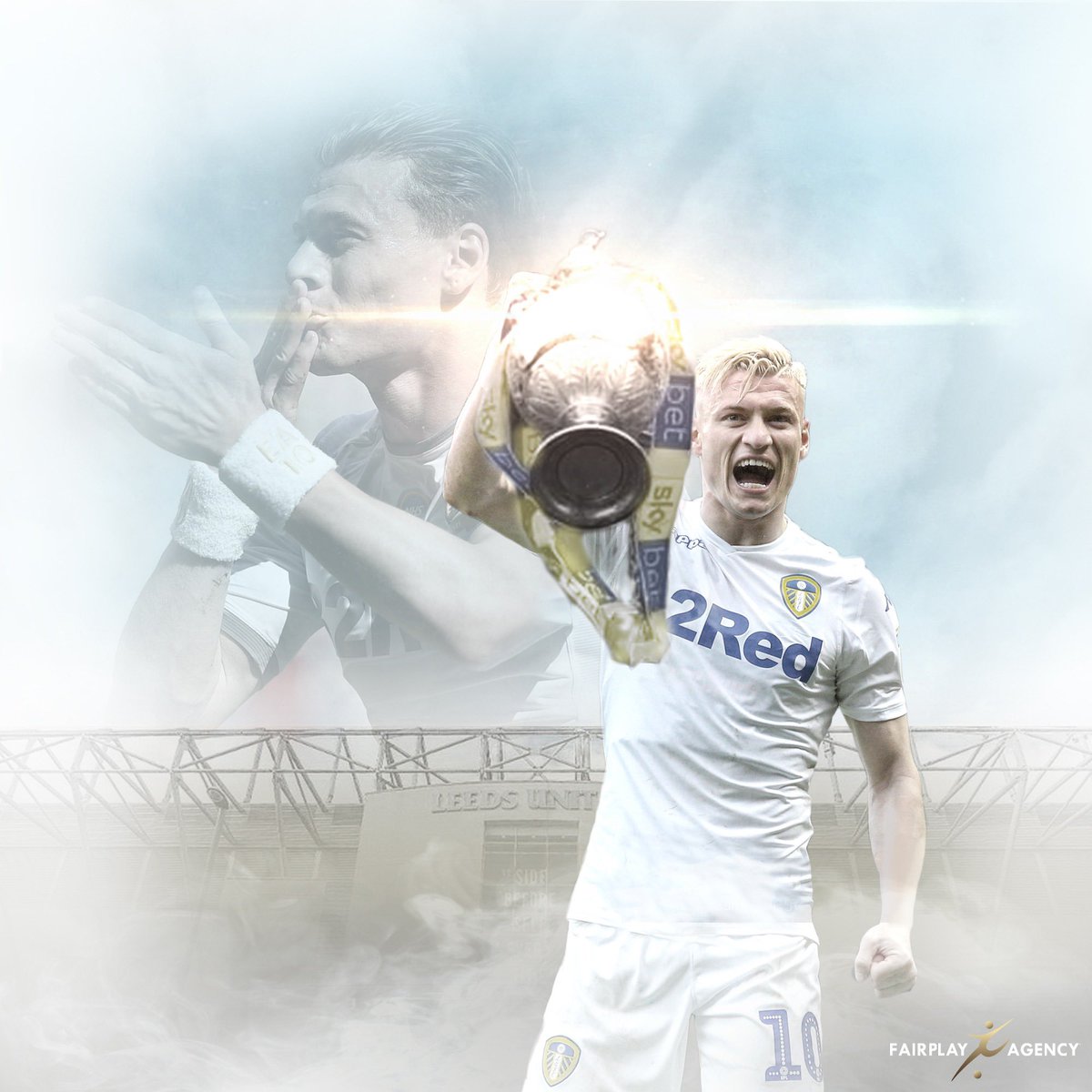 ezgjanalioski's tweet photo. We‘re going up! 🏆💙🤍 @LUFC #LeedsUnited #mot https://t.co/xvP24JuZKo