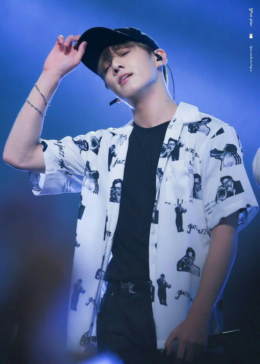 jungkook pics tweet media
