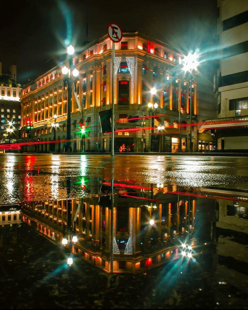 projeto_spcity's tweet photo. Shopping Light by @manahphotos 🚩 #saopaulocity #EuVivoSP #shoppinglight https://t.co/cVMQG4ZyKl https://t.co/WOH8hvUXDG