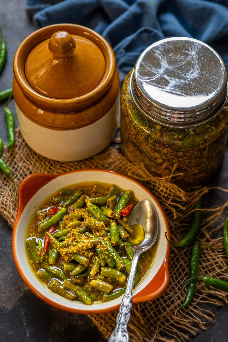 DadiKitchen's tweet photo. गाँव में निर्मित सुद्ध व् स्वादिस्ट हरी मिर्च का अचार  ,
Email ;- Myacharorder@gmail.com
contact:- 9719460777
#aamkaachar #dadikithchen #acharinaligarh #acharorder #mangopickle #homedelivery #homemadeachar #localvocal #aatmanirbharbharat #acharrecipe #dadilove #pickle #mustardoil https://t.co/1EsFnTrgBB