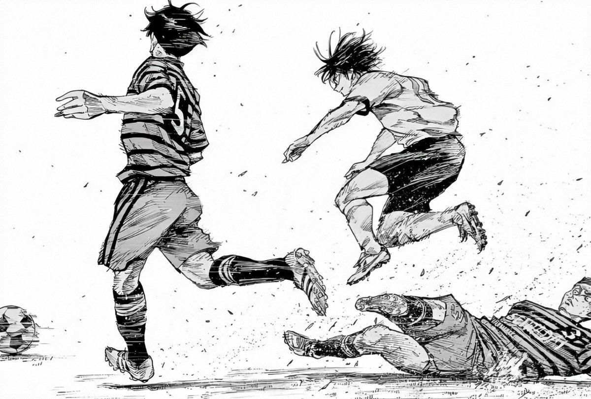 Be Blues! (manga, 415 chapters, ongoing)Be Blues excels at portraying the beautiful sport of football in a realistic light. The matches themselves flow really well through great panelling and art and the mc’s character arc is pretty unique.