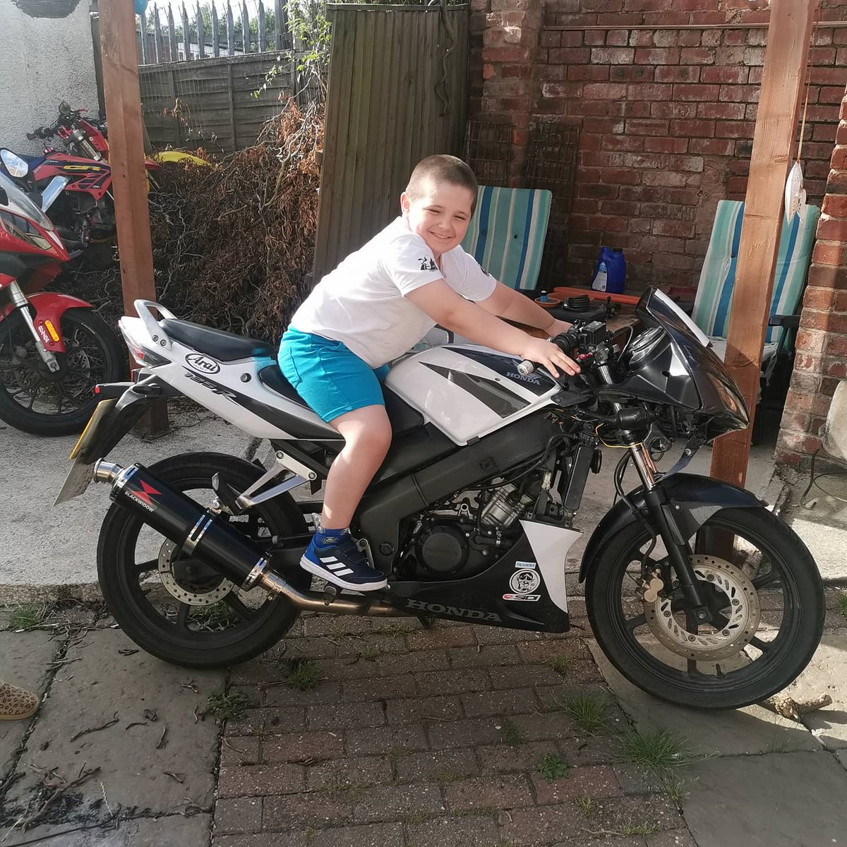 Linksmc's tweet image. Apprentice starting soon