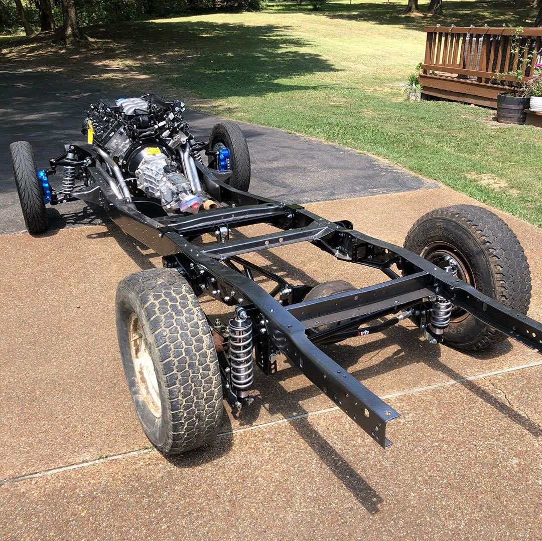 Ford Muscle tweet media