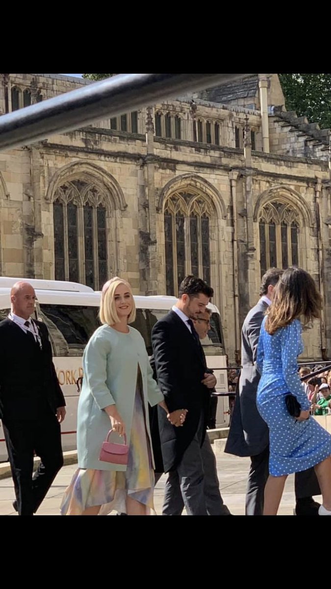 <a href="/elliegoulding/">Ellie Goulding</a> can you help with a shout to <a href="/BorisJohnson/">Boris Johnson</a> why our coach industry is so important, #honkforhope <a href="/YorkPullmanBus/">York Pullman Bus Company</a> <a href="/katyperry/">KATY PERRY</a> <a href="/CPTOperations/">Confederation of Passenger Transport Operations</a> @routeonetim @BenMinsterFM <a href="/backhousejones/">Backhouse Jones</a> <a href="/SkyNewsBreak/">Sky News Breaking</a> <a href="/BBCNews/">BBC News (UK)</a> a coach isn’t for a day it needs to stay 🙏