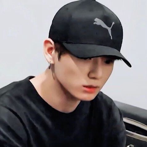 everyddaeng's tweet photo. O que acharam do capítulo novo? 
Já pediram desculpas ao ddaeng? hahaha 

https://t.co/pABOqCIp4q https://t.co/jNOXTUaVyL